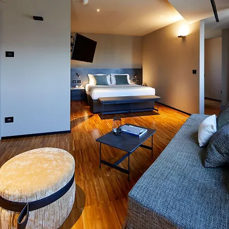 Otel Delparco