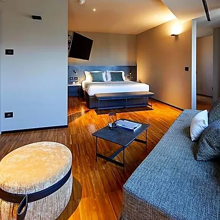 Otel Delparco