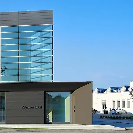 Otel Delparco 4*