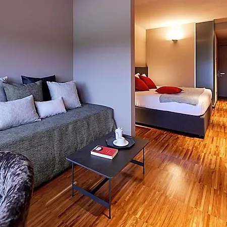 Otel Delparco